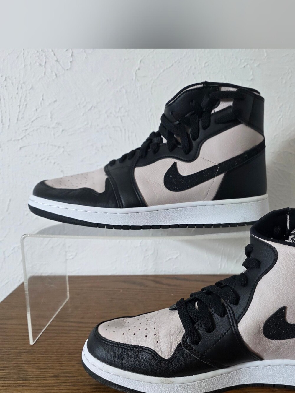 Nike Air Jordan 1 High Rebel XX Siltstone Red Womens US Size 9.5 AR5599-601